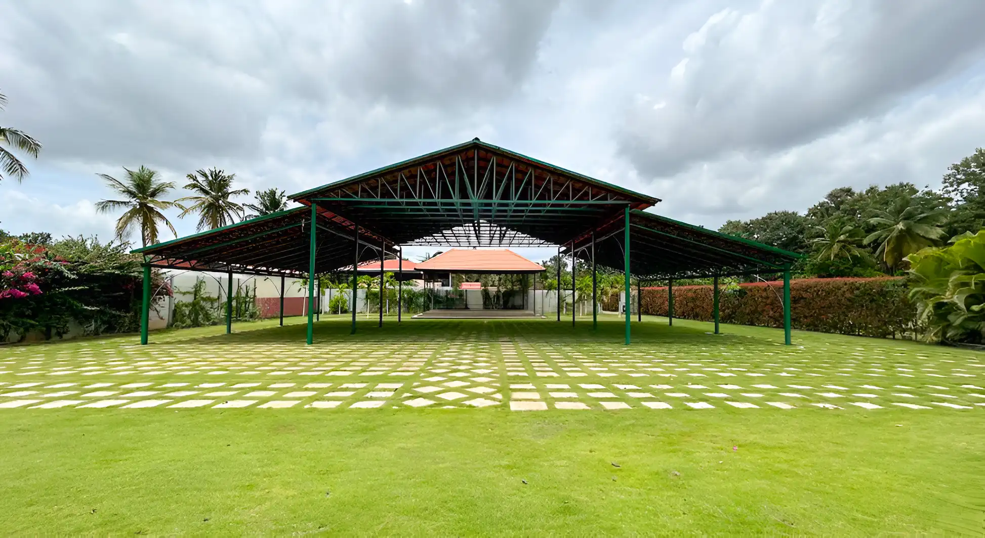 Srishti Lawn